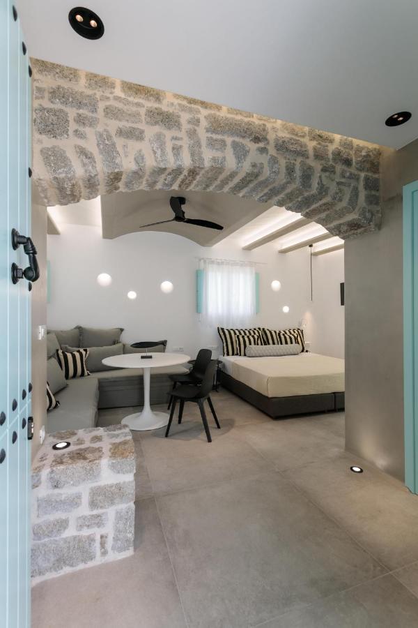 Majo Suites Hotel Agia Anna  Ngoại thất bức ảnh