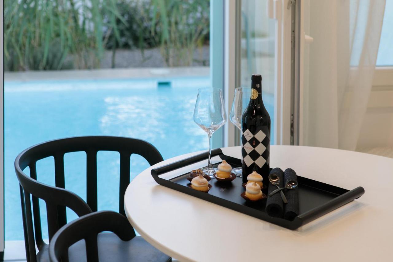 Majo Suites Hotel Agia Anna  Ngoại thất bức ảnh