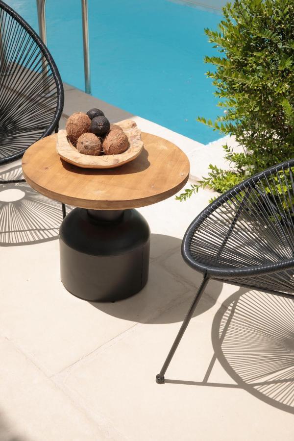 Majo Suites Hotel Agia Anna  Ngoại thất bức ảnh