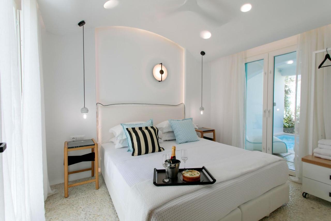 Majo Suites Hotel Agia Anna  Ngoại thất bức ảnh